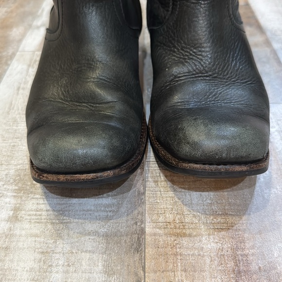 UGG Bellvue Moto Boots - Picture 5 of 12